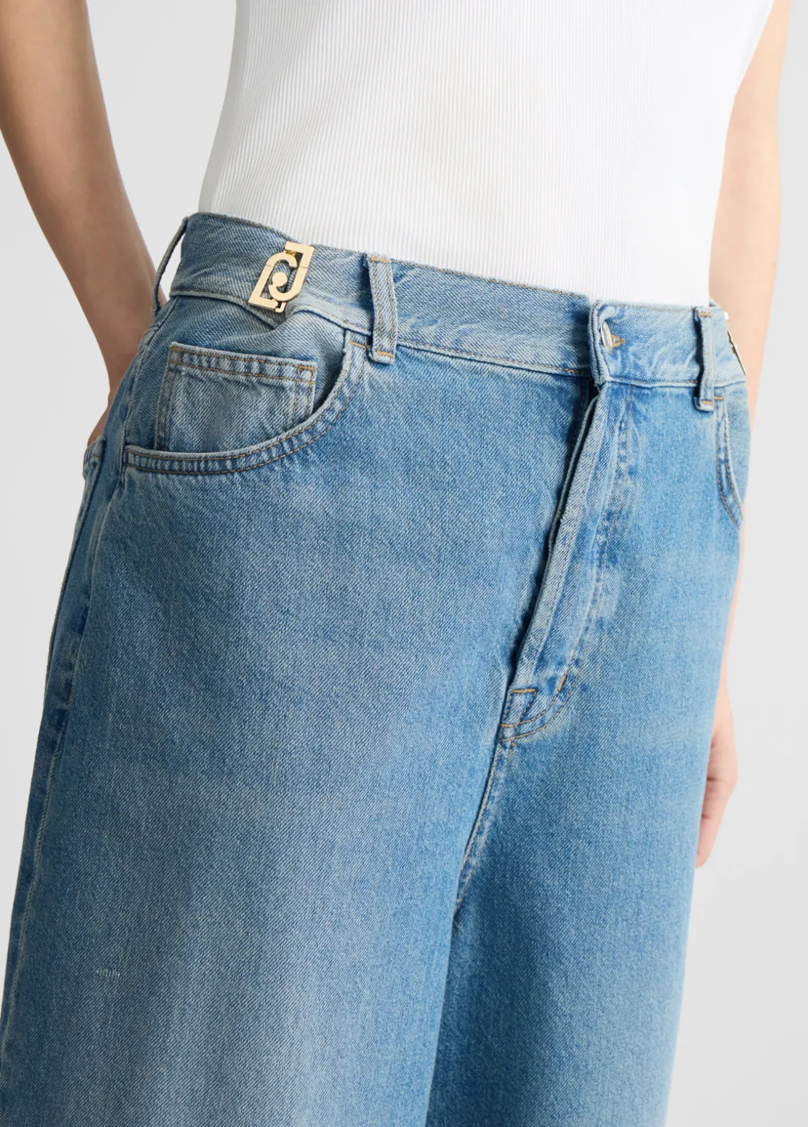 Liu Jo Vaqueros cortos-Mujer Pantalones