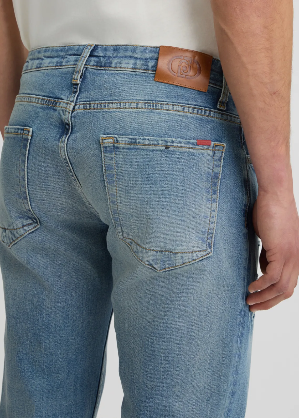 Liu Jo Vaqueros entallados con rasgones-Hombre Jeans